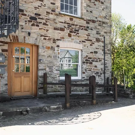 Appartamento No.9 Priory House, Bodmin Esterno foto